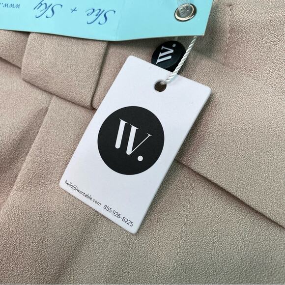 She & Sky Belted Slim Fit Paperbag Waist Trousers Taupe Size M NWT Wantable - Picture 6 of 11